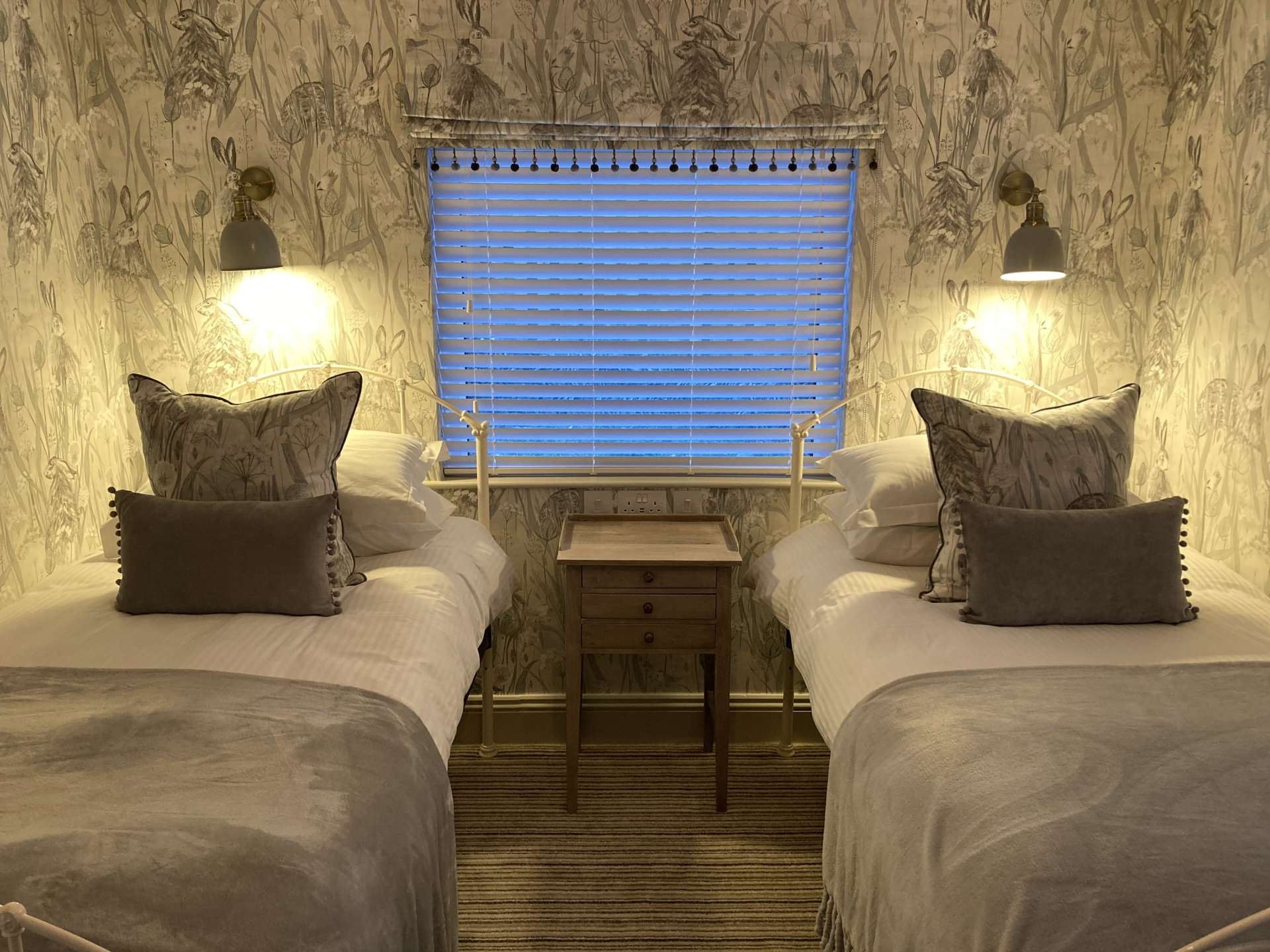 Twin bedroom in Luxury Self Catering Apartment No. 1